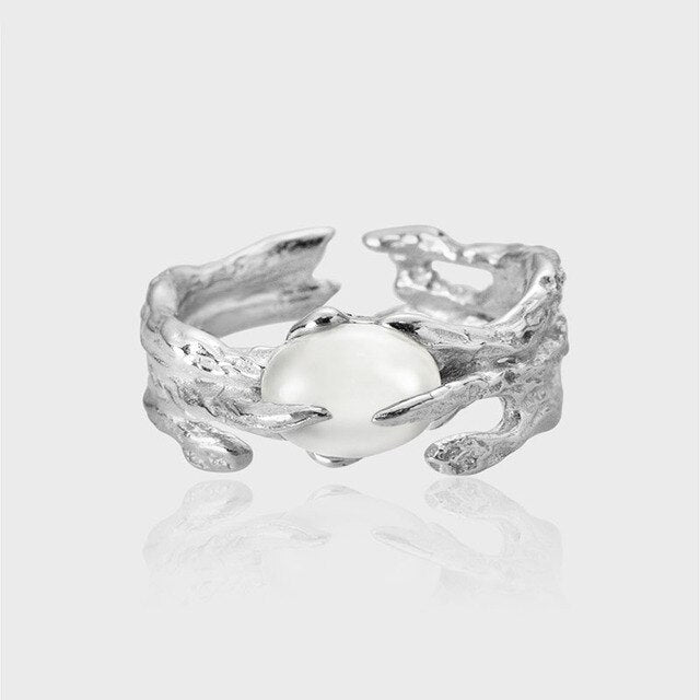 Ventfille Irregular White Agate Ring - Puritific