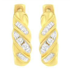 14K Yellow Gold 1/4 ct TDW Alternating 3 Row Baguette & Round Brilliant-Cut Diamond Huggy Hoop Earrings (H-I, I2-I3) - Puritific