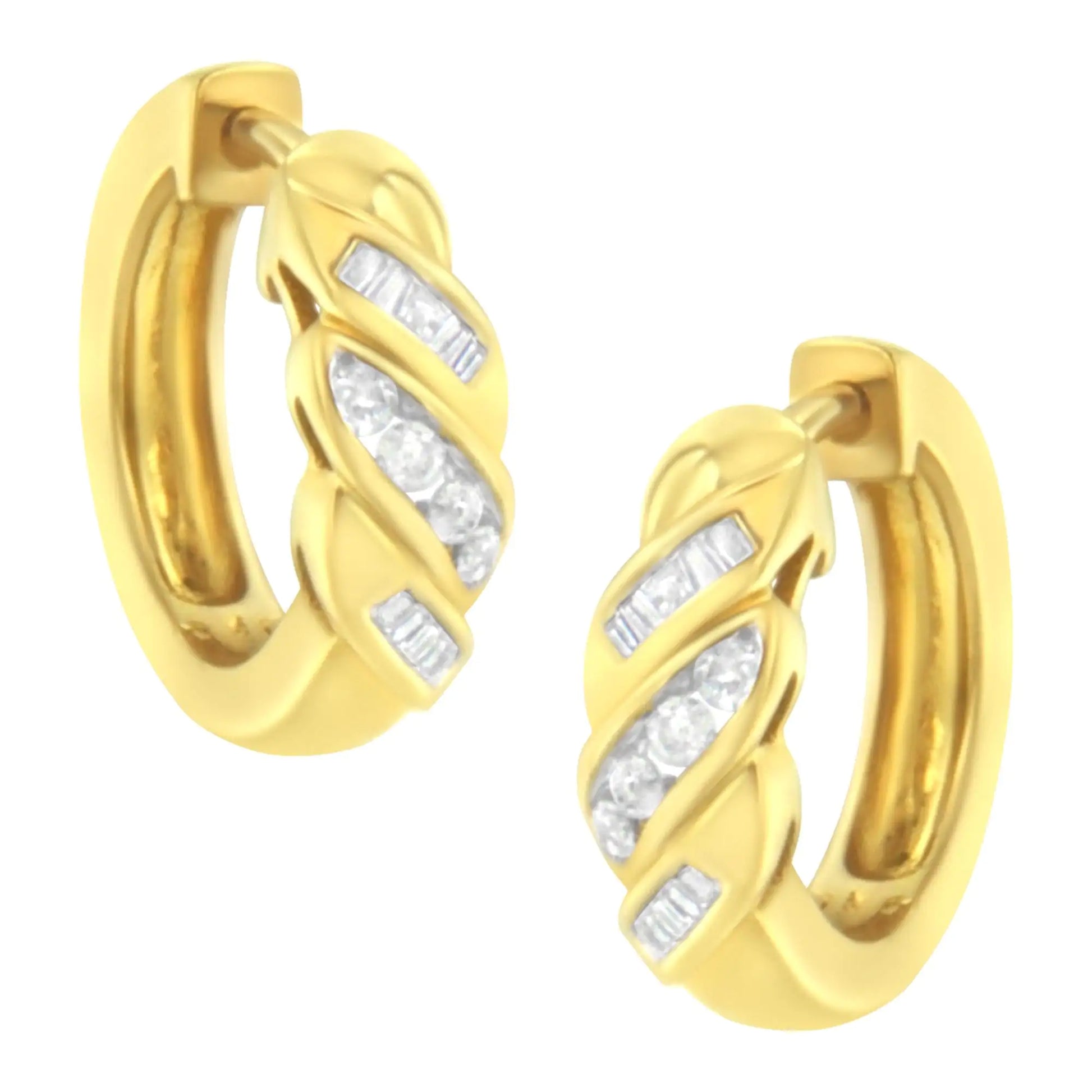 14K Yellow Gold 1/4 ct TDW Alternating 3 Row Baguette & Round Brilliant-Cut Diamond Huggy Hoop Earrings (H-I, I2-I3) - Puritific