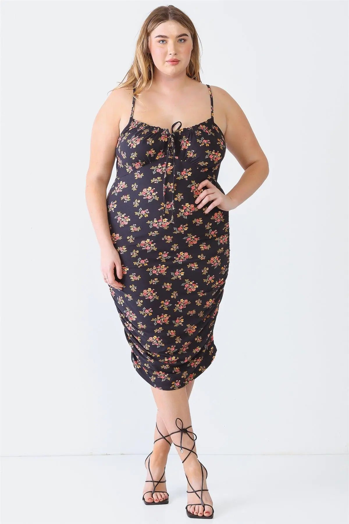 Plus Size Black Floral Print Ruched Midi Dress