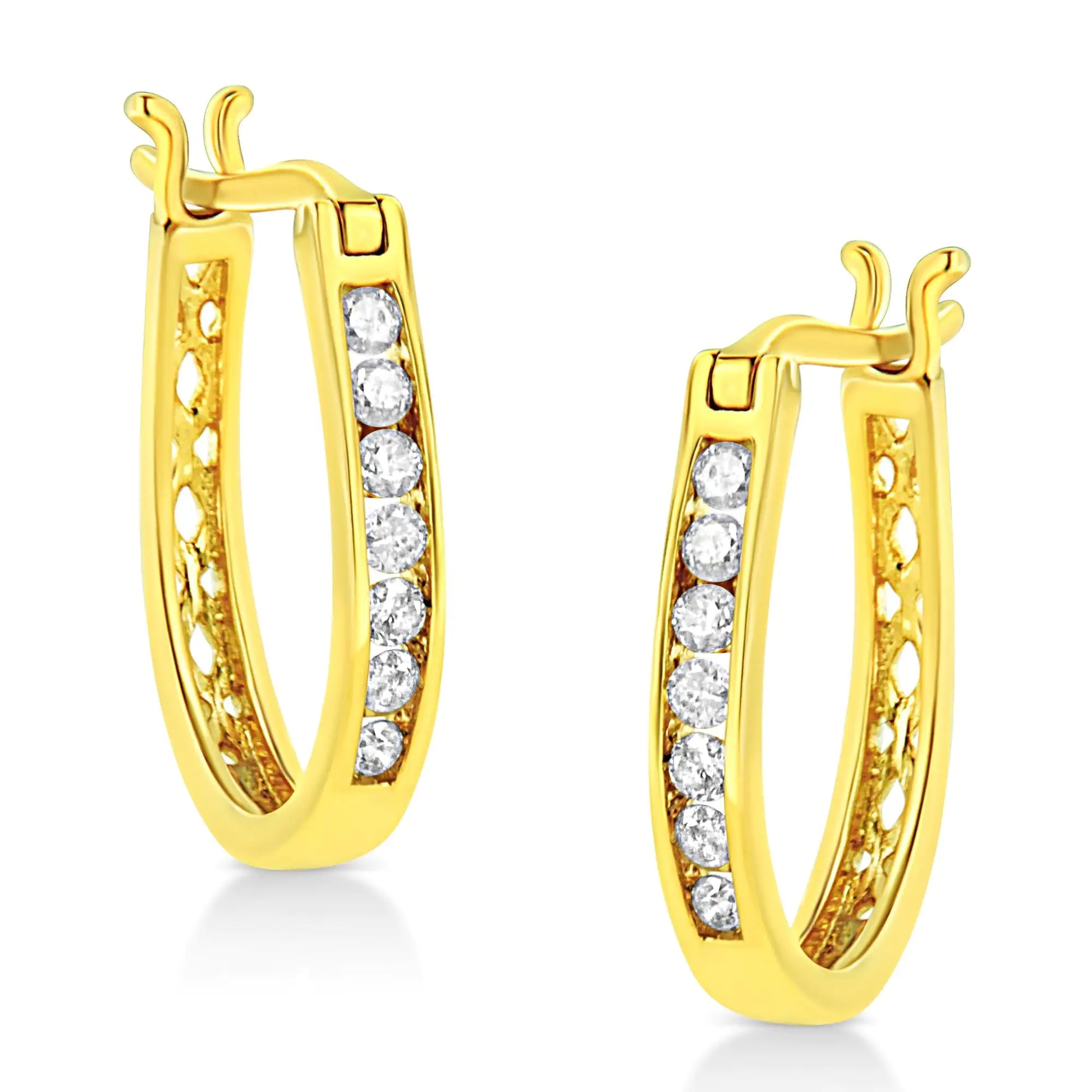 14K Yellow Gold Plated .925 Sterling Silver 1/4 Cttw Diamond Leverback 3/4" Inch Hoop Earrings (K-L Color, I2-I3 Clarity) - Puritific