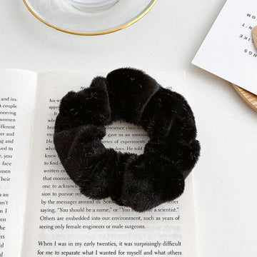 Black plush schrunchie  ring