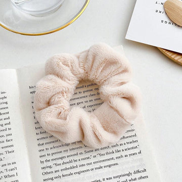 Beige plush ring