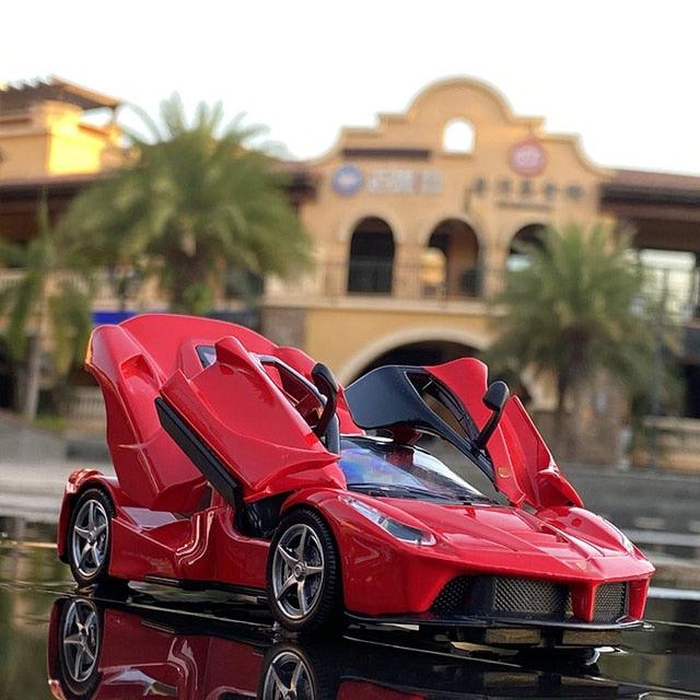 Ferrari Laferrari Alloy Sports Car Model - Puritific