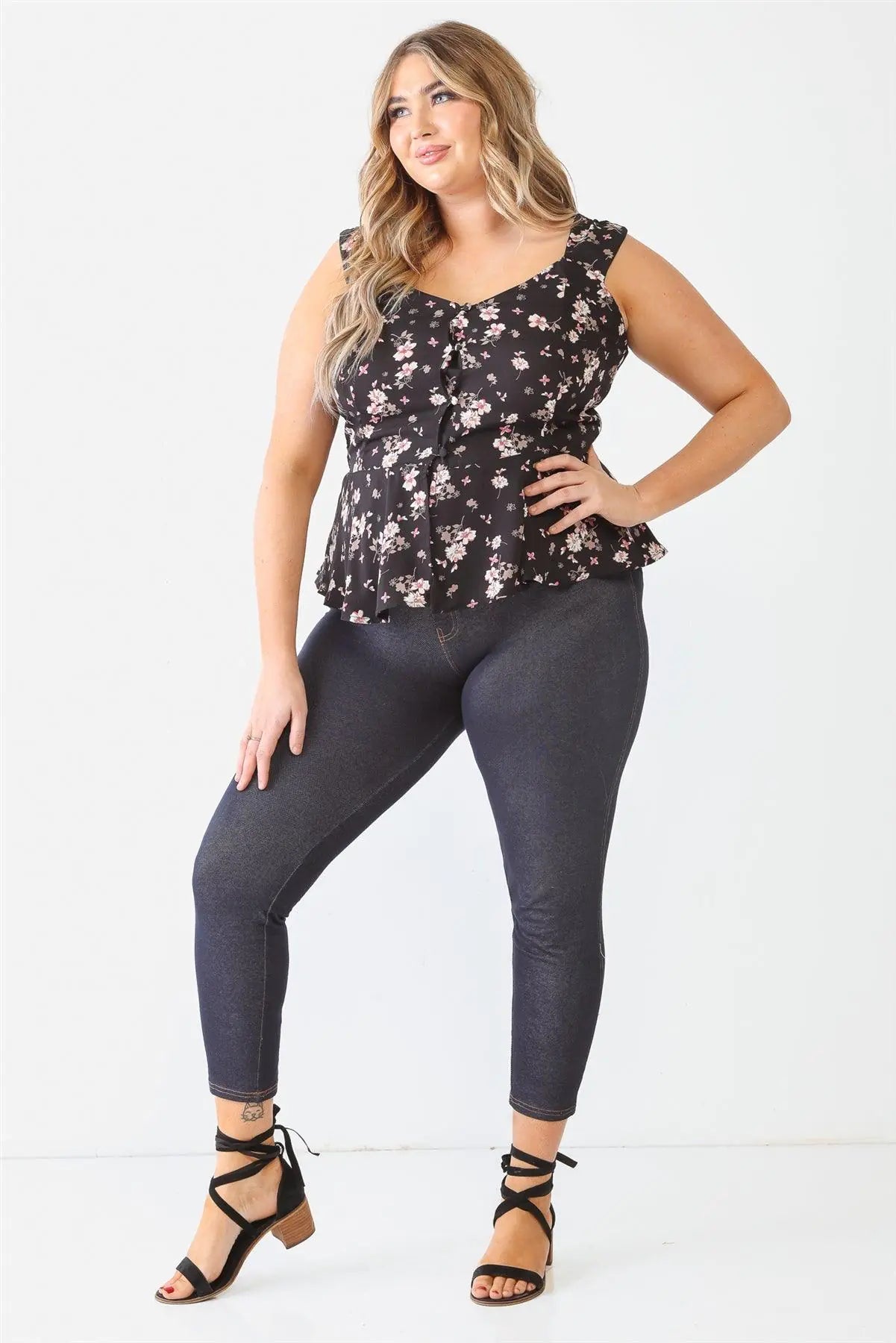 Plus Size Black Floral Button-Up Sleeveless Flare Hem Top