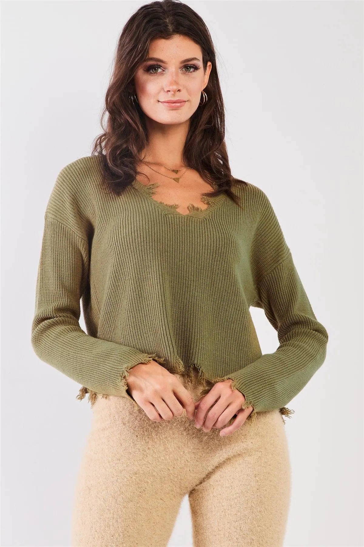 Long Sleeve V-Neck Distressed Fringe Hem Crop Sweater /3-2-1