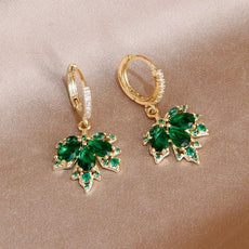 Maple Leaf Earrings - Puritific