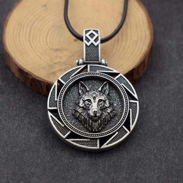 Wolf Head Necklace Pendant - Puritific