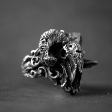 Sorath Skull Ring - Puritific