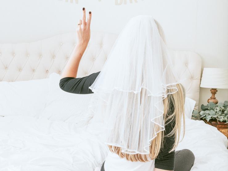 Bachelorette Party Veil - Puritific