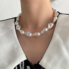 Baroque Pearl Buckle Necklace - Puritific