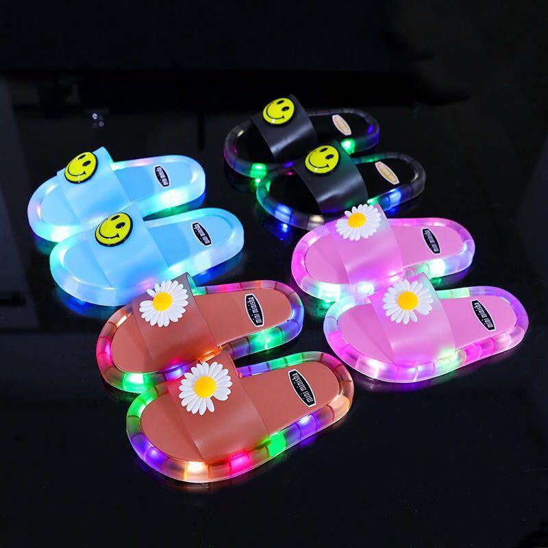 Children‘s Cartoon Animals Prints Lighted Slippers - Puritific