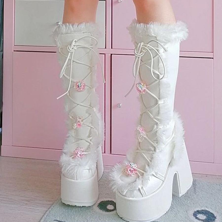 Chunky High Heeled Winter Boots - Puritific