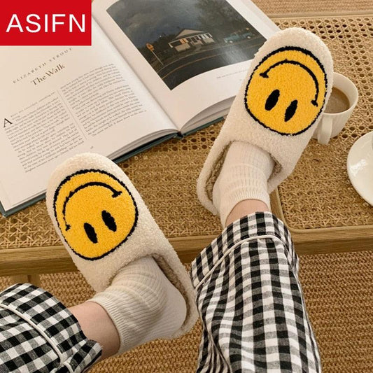 Cute Smile Pattern Fluffy Slippers - Puritific