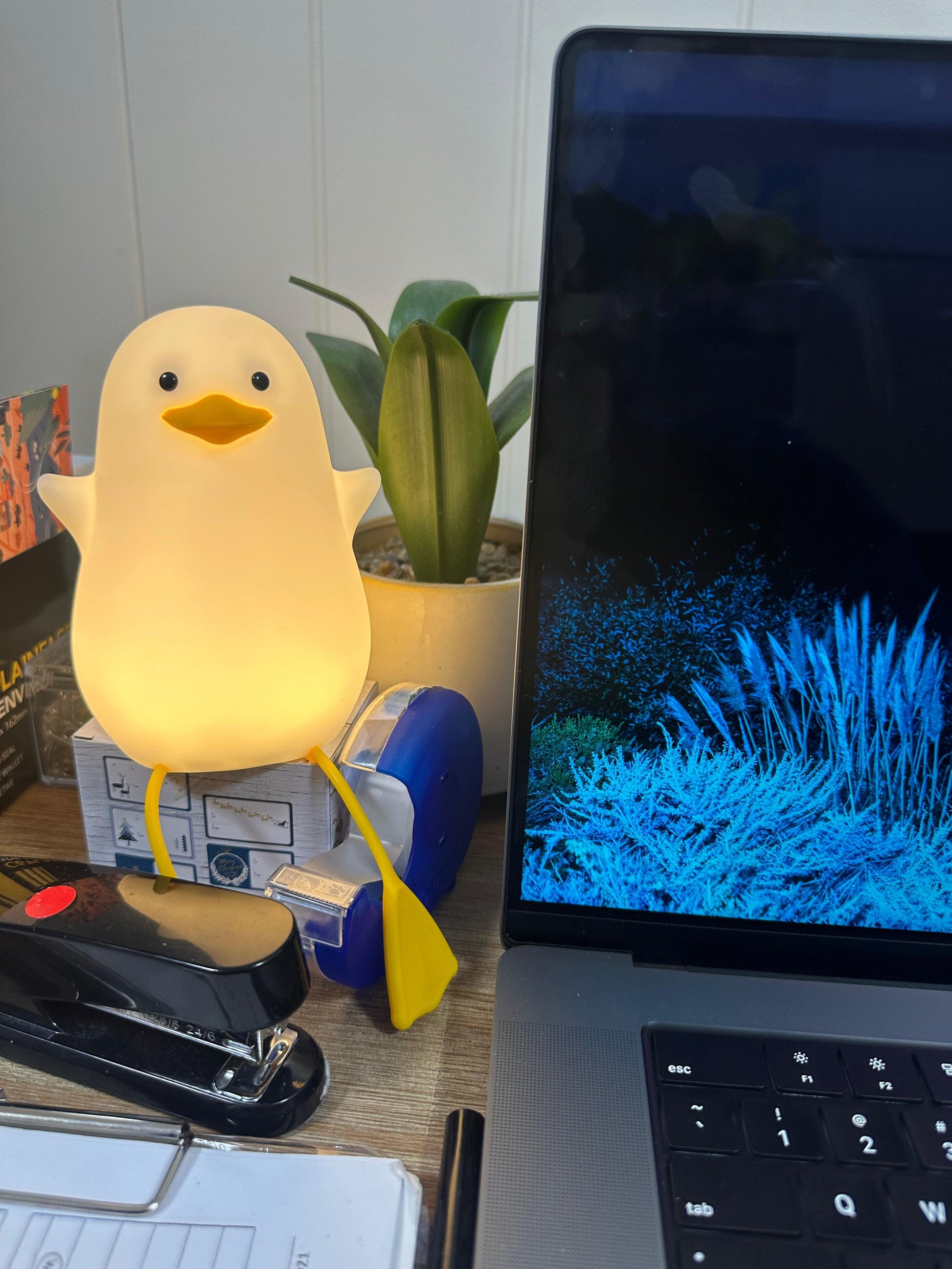 Dewey™ the Duck Night Light - Puritific