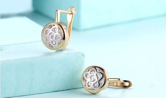 14K Gold Plating White Sapphire Daisy Design Circular Clip On Earrings - Puritific