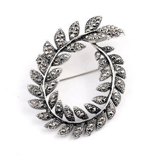 Retro Alloy Brooch - Puritific