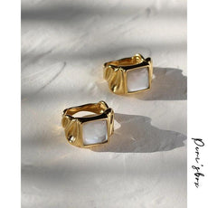 White Shell Square Ring - Puritific