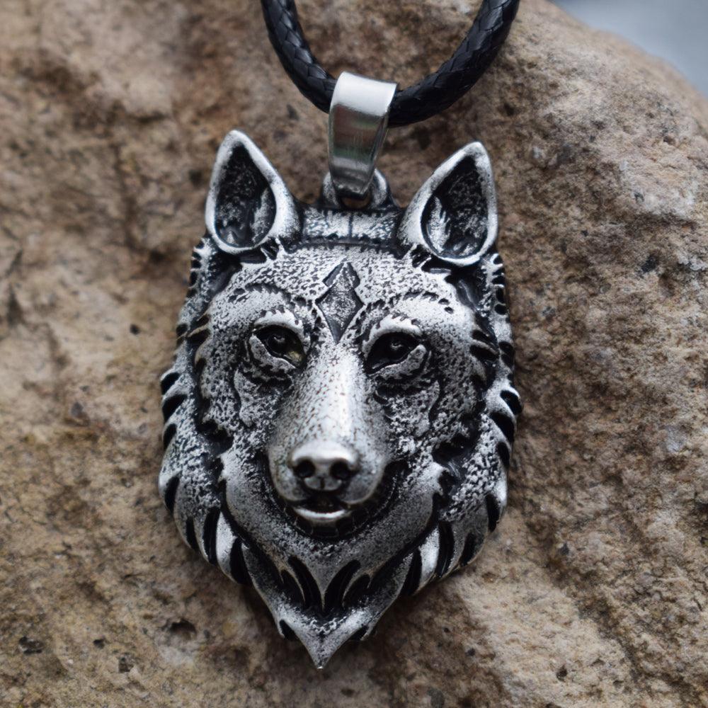 Wolf Head Necklace Pendant - Puritific